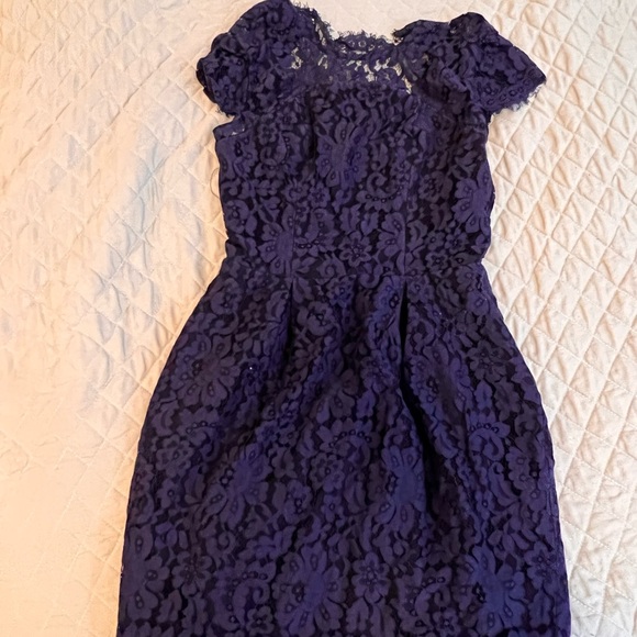 Lace semi formal dress - Picture 1 of 5